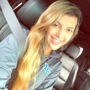 Meet your Posher, Caroline